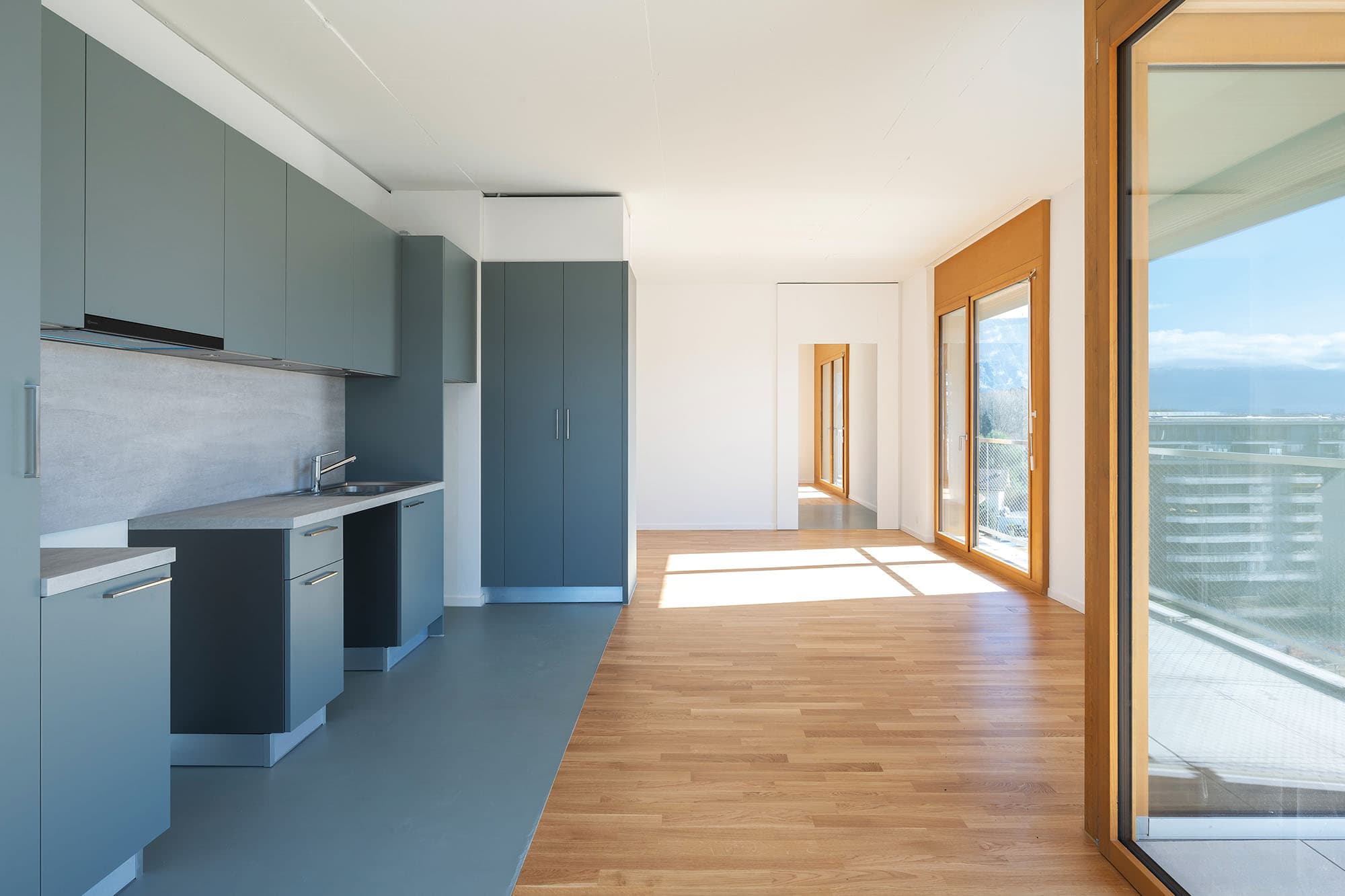 FEV (Eaux-Vives) Genève — vue détaillée